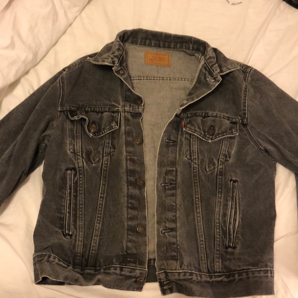 Vintage Levi’s denim jacket